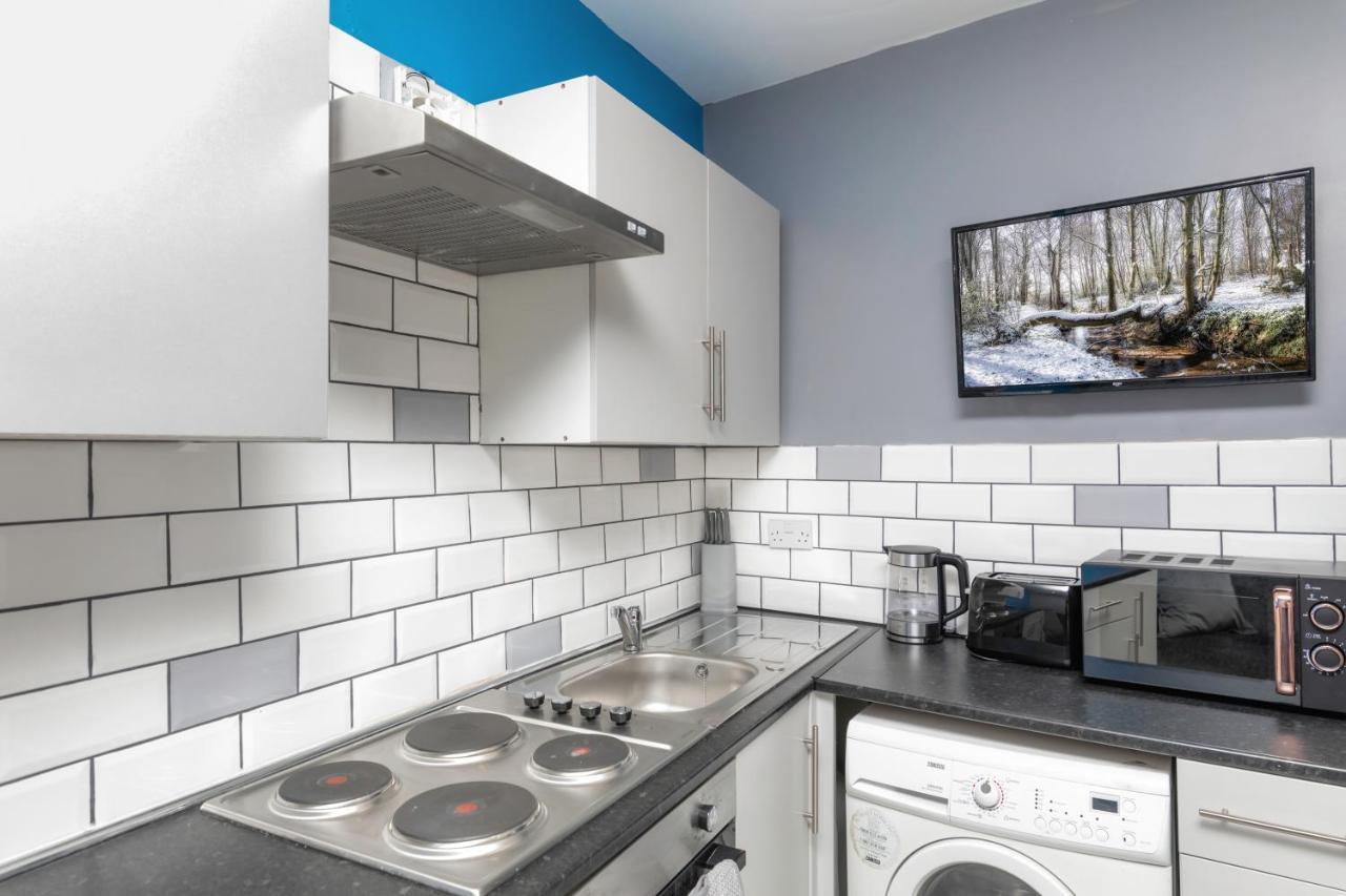 Stockton Town Centre Studio Apartments Free Parking And Wi-Fi Exterior photo